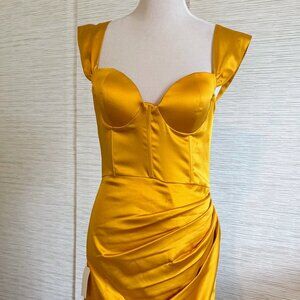 Miss Circle Gold Cocktail Dress